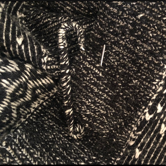 J.Jill Black and Cream Long Sweater - Picture 4 of 6